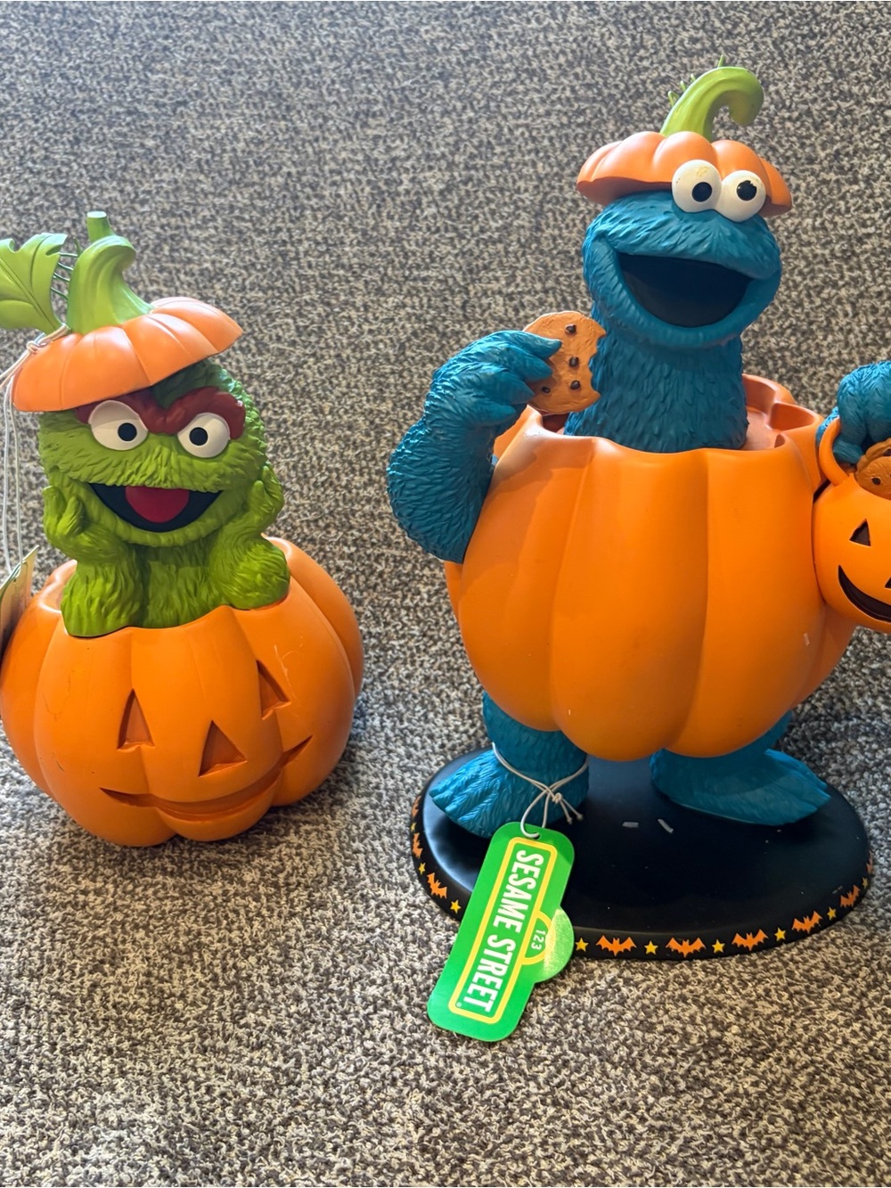 Sesame Street Cookie Monster & Oscar Pumpkin Playset - Orange, Blue, Green